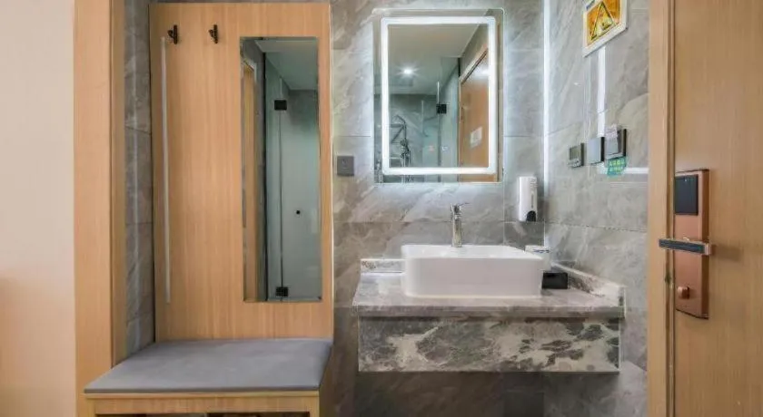 Borrman Hotel South Beijing Railway Station Caoqiao Station