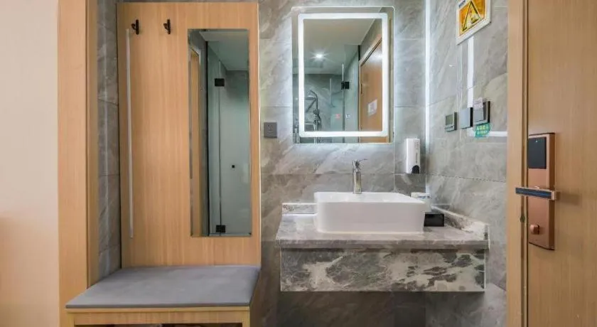 Borrman Hotel South Beijing Railway Station Caoqiao Station