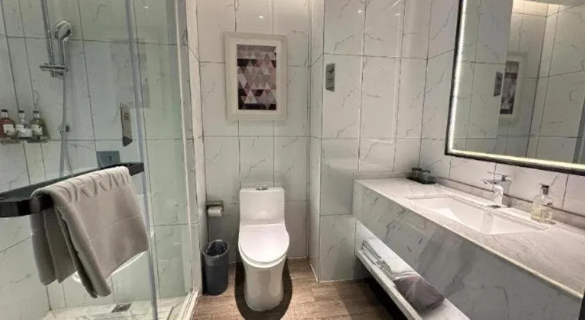 Borrman Hotel Baise High-speed Railway Station Hengning Plaza