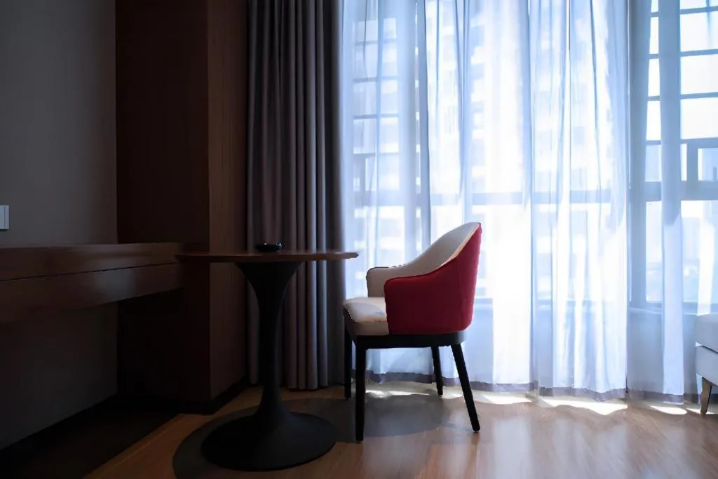 Borrman Hotel Baise High-speed Railway Station Hengning Plaza