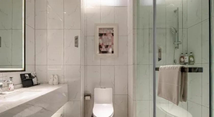 Borrman Hotel Baise High-speed Railway Station Hengning Plaza