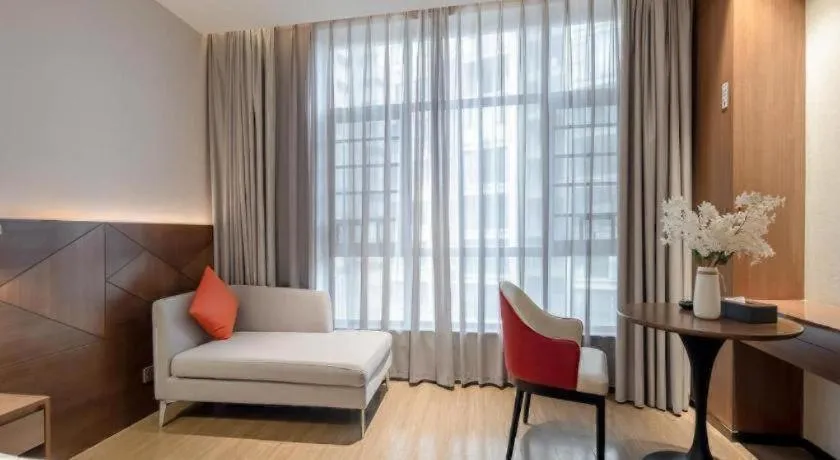 Borrman Hotel Baise High-speed Railway Station Hengning Plaza