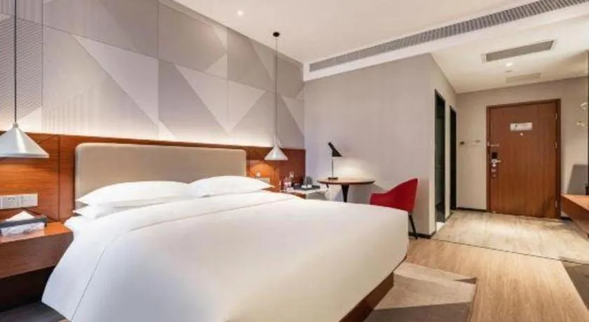 Bed in Borrman Hotel Xi'an North High-speed Railway Station