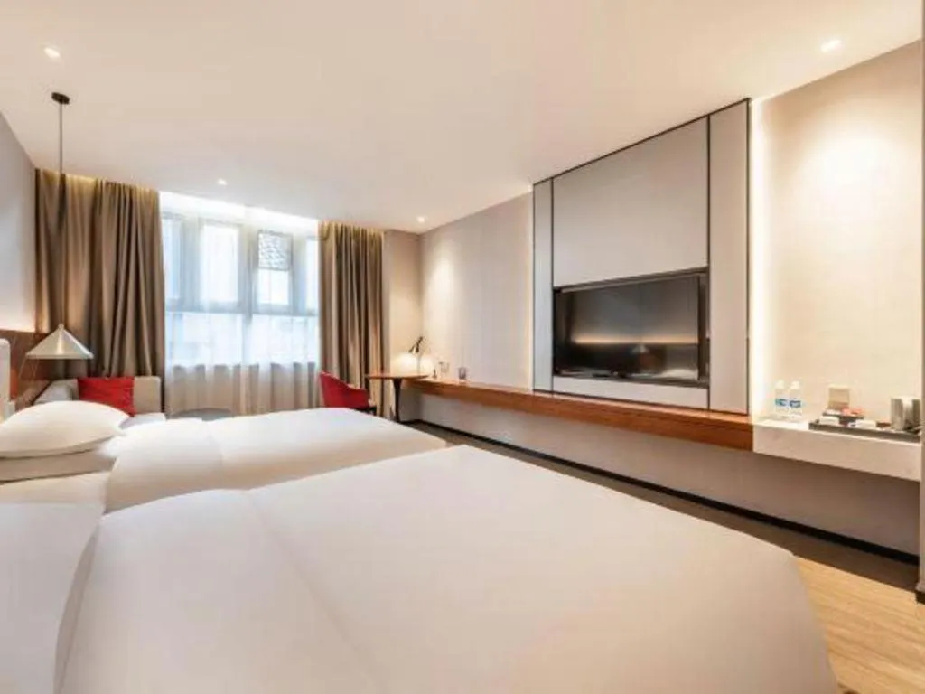 Bed in Borrman Hotel Xi'an North High-speed Railway Station