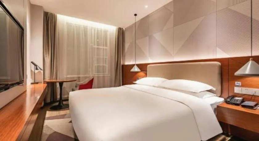 Bed in Borrman Hotel Xi'an North High-speed Railway Station