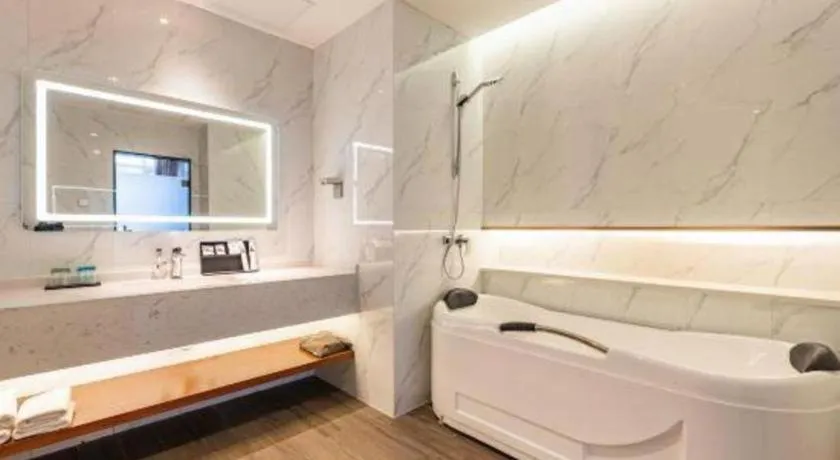 Borrman Hotel Xi'an North High-speed Railway Station