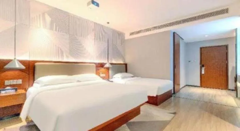 Bed in Borrman Hotel Xi'an North High-speed Railway Station