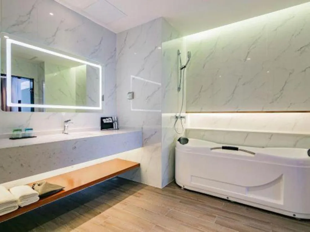 Borrman Hotel Xi'an North High-speed Railway Station