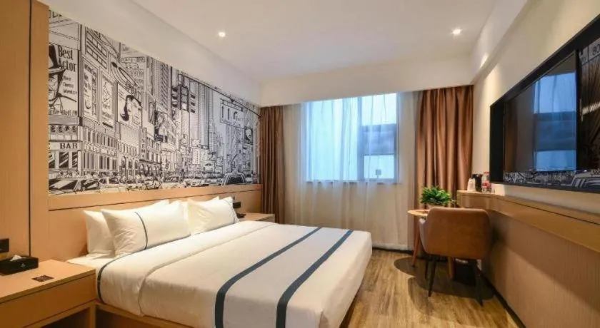 Bed in City Comfort Inn Jingzhou Fantawild Shashi Middle School