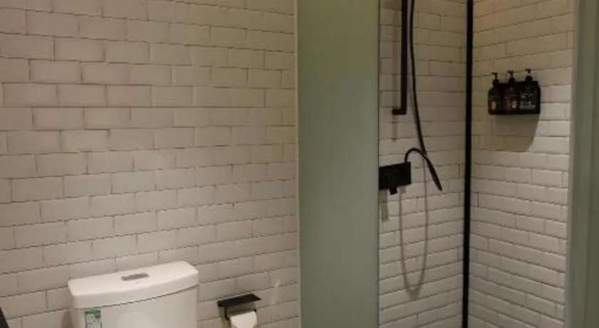 Premier City Comfort Hotel Hechi Luocheng Central Plaza