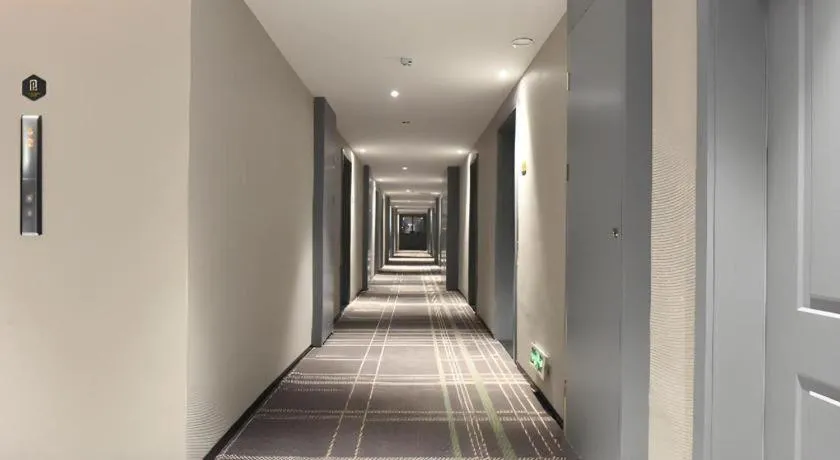 Premier City Comfort Hotel Hechi Luocheng Central Plaza