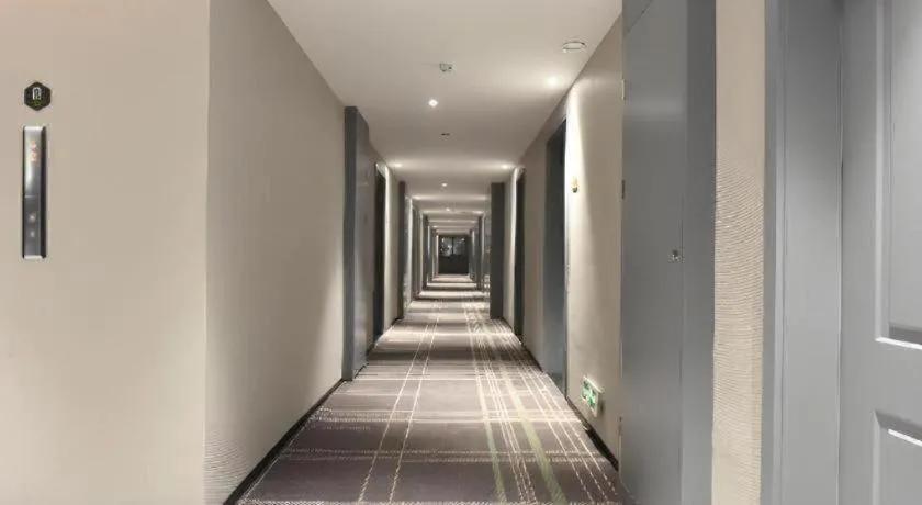 Premier City Comfort Hotel Hechi Luocheng Central Plaza