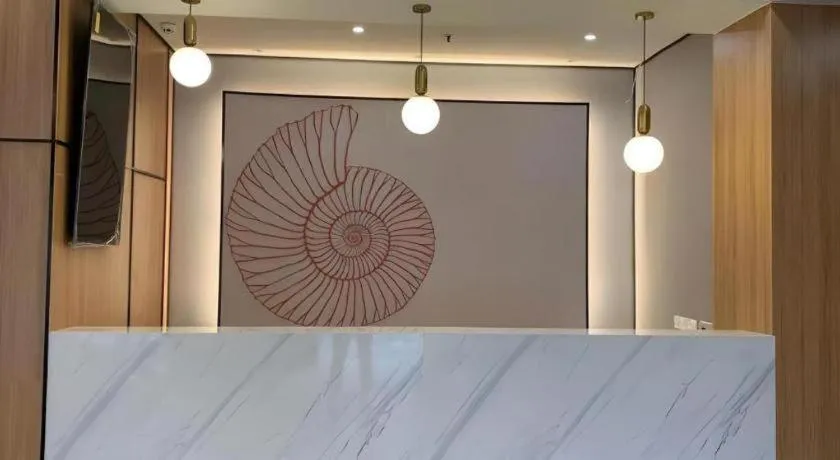 Shell Hotel Shnaghai Beiqiao Metro Station