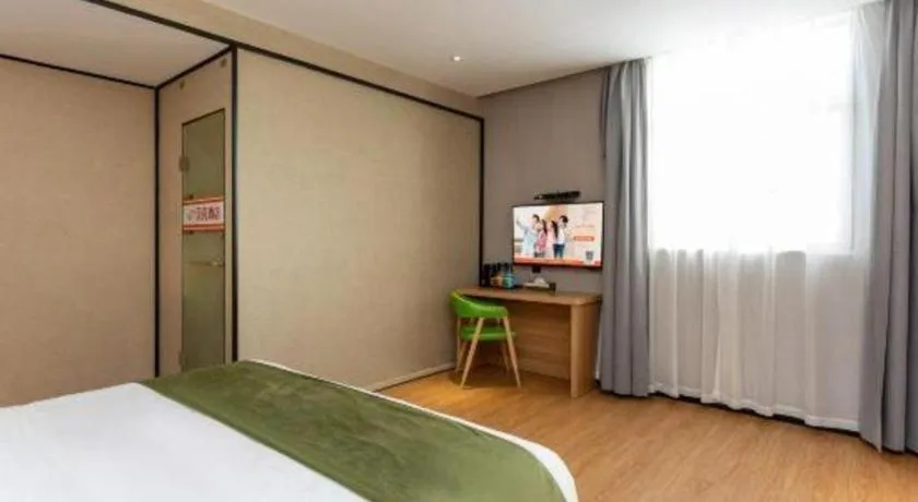 Bed in Shell Hotel Shnaghai Beiqiao Metro Station