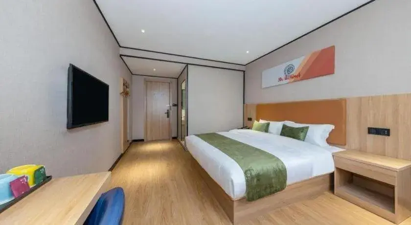 Bed in Shell Hotel Shnaghai Beiqiao Metro Station Bed in Shell Hotel Shnaghai Beiqiao Metro Station