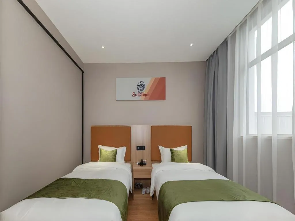 Bed in Shell Hotel Shnaghai Beiqiao Metro Station