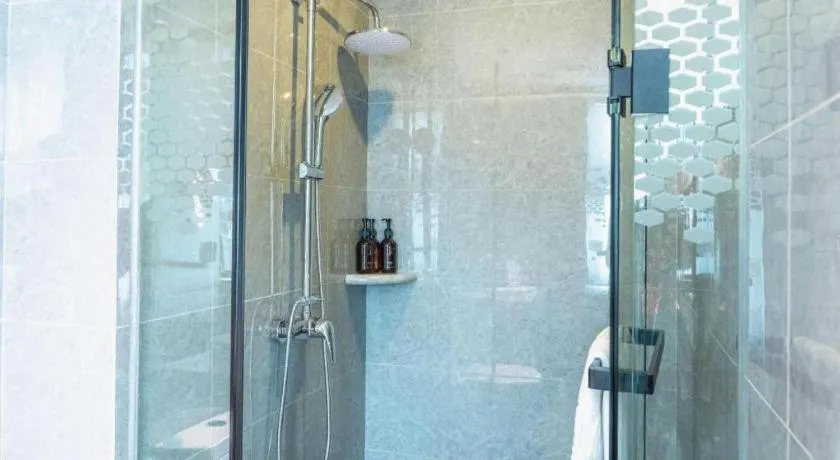 GreenTree Eastern Chongqing Yangjiaping Pedestrian Street Mixc Hotel