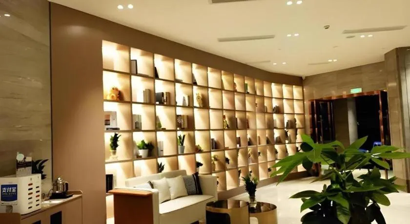 GreenTree Eastern Chongqing Yangjiaping Pedestrian Street Mixc Hotel