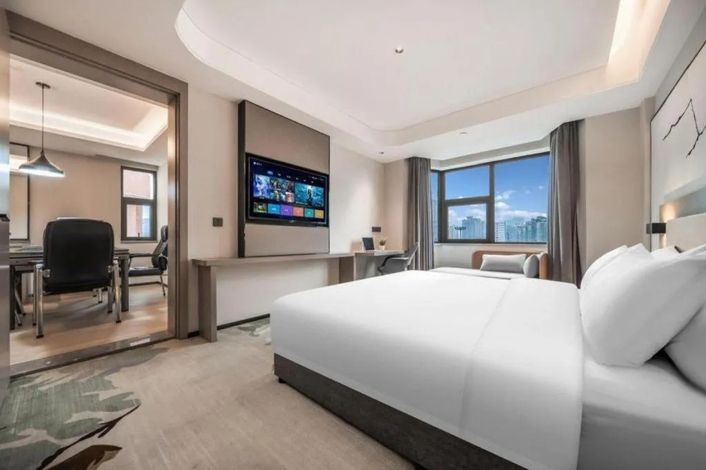 Bed in GreenTree Eastern Chongqing Yangjiaping Pedestrian Street Mixc Hotel