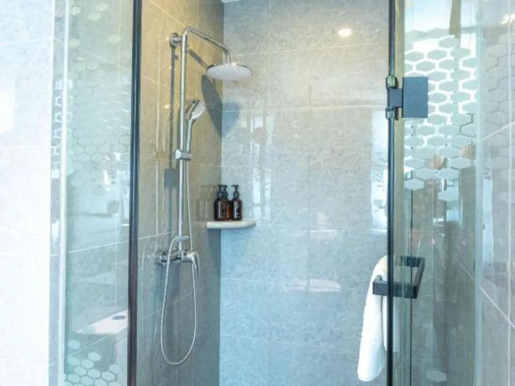 GreenTree Eastern Chongqing Yangjiaping Pedestrian Street Mixc Hotel