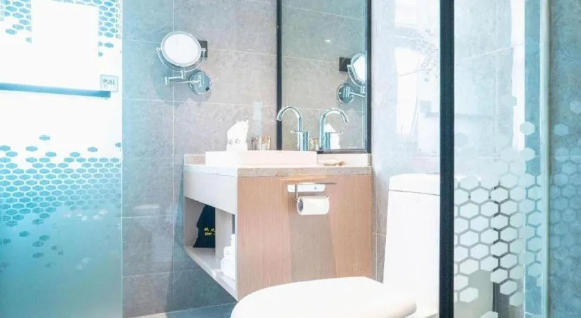 GreenTree Eastern Chongqing Yangjiaping Pedestrian Street Mixc Hotel