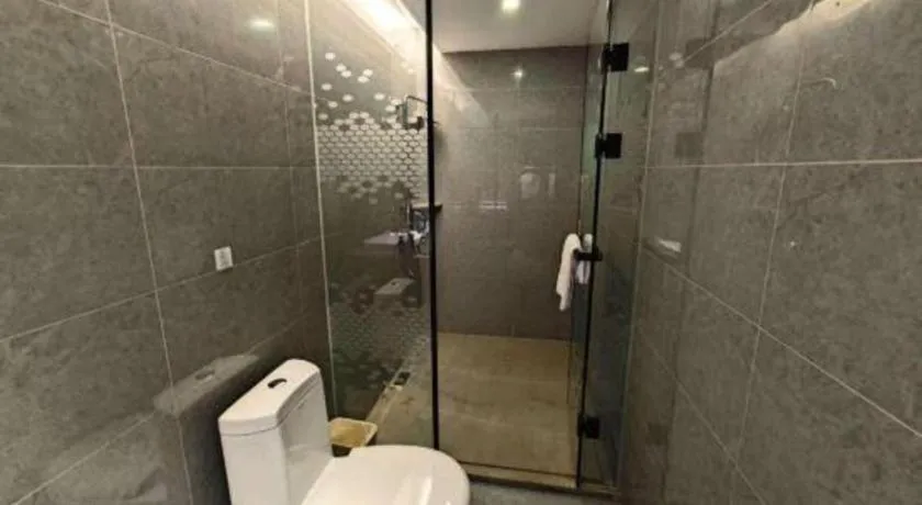 GreenTree Eastern Chongqing Yangjiaping Pedestrian Street Mixc Hotel