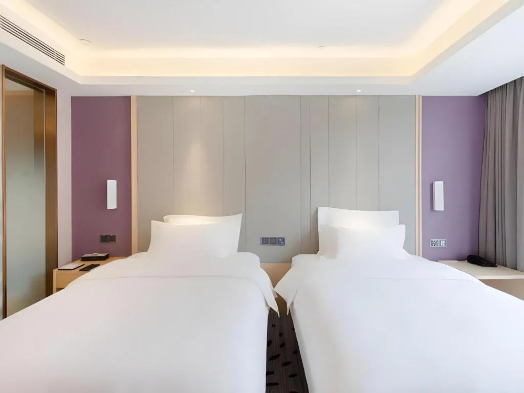 Bed in GreenTree Eastern Hotel Kashgar Oid City Xiangfei Park