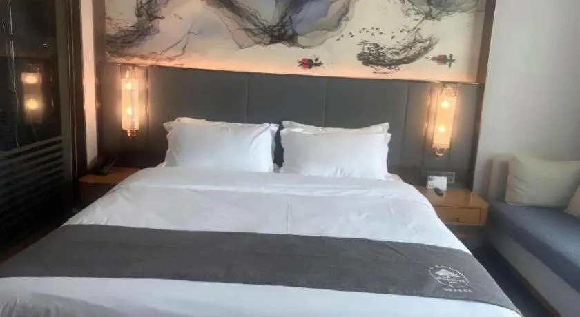 Bed in Gya Hotel Zhuhai International Airport New Town