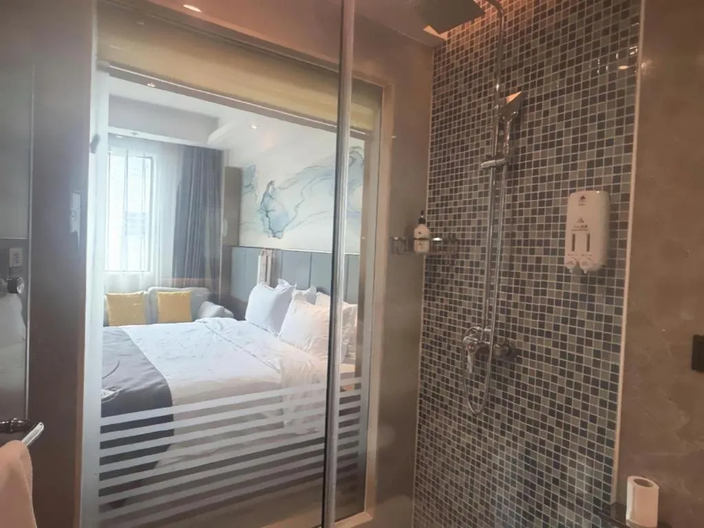 Bed in Gya Hotel Zhuhai International Airport New Town