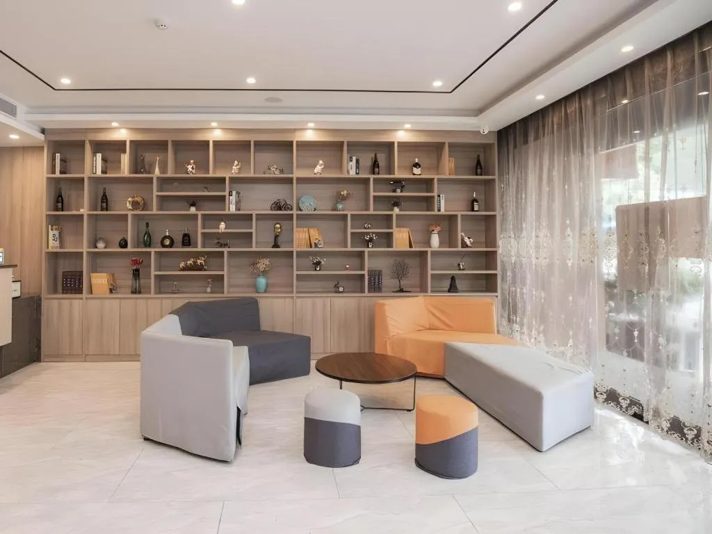 Green Tree Inn Nanjing Xinjiekou Wangfu Avenue