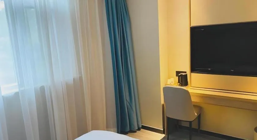 Green Tree Inn Nanjing Xinjiekou Wangfu Avenue