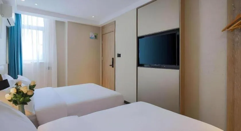 Bed in Green Tree Inn Nanjing Xinjiekou Wangfu Avenue