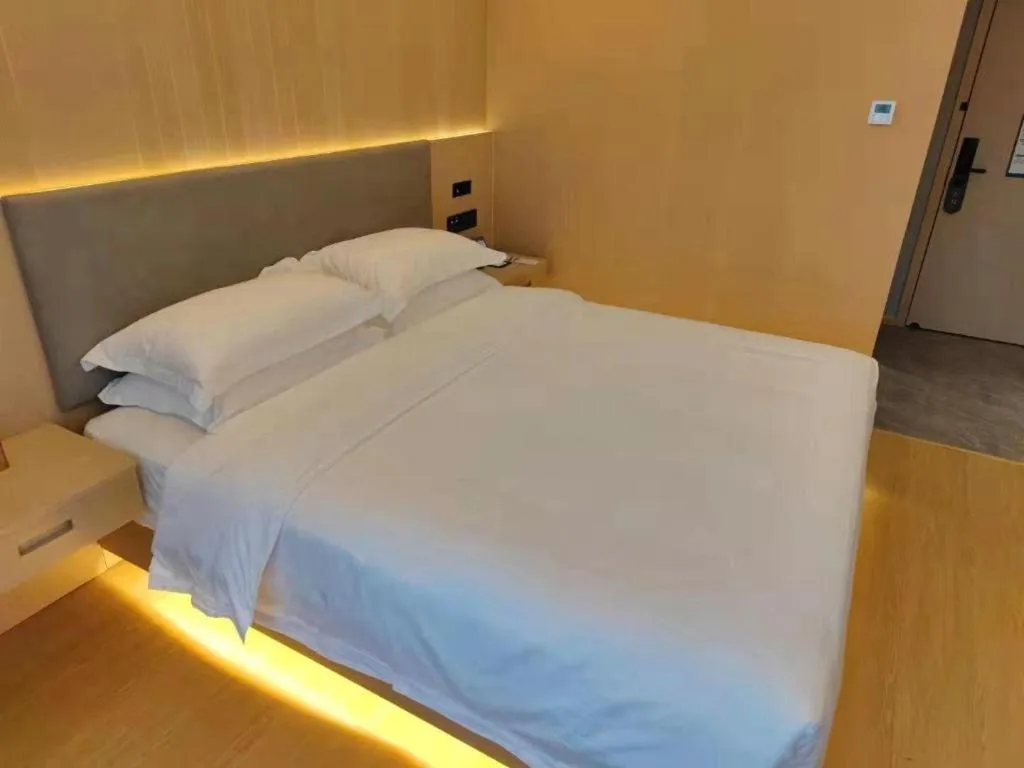 Bed in Deep Sleep Hotel Nanjing Confucius Temple Metro Station