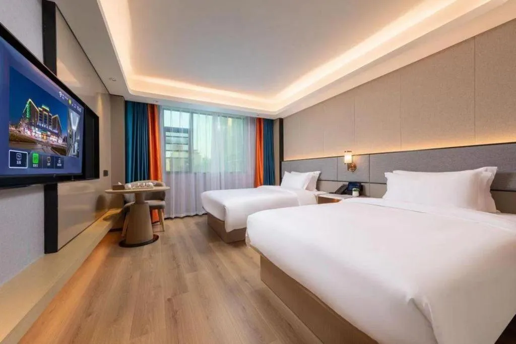 Bed in Green Tree Inn Zhuhai International Airport Huafa Shangdu