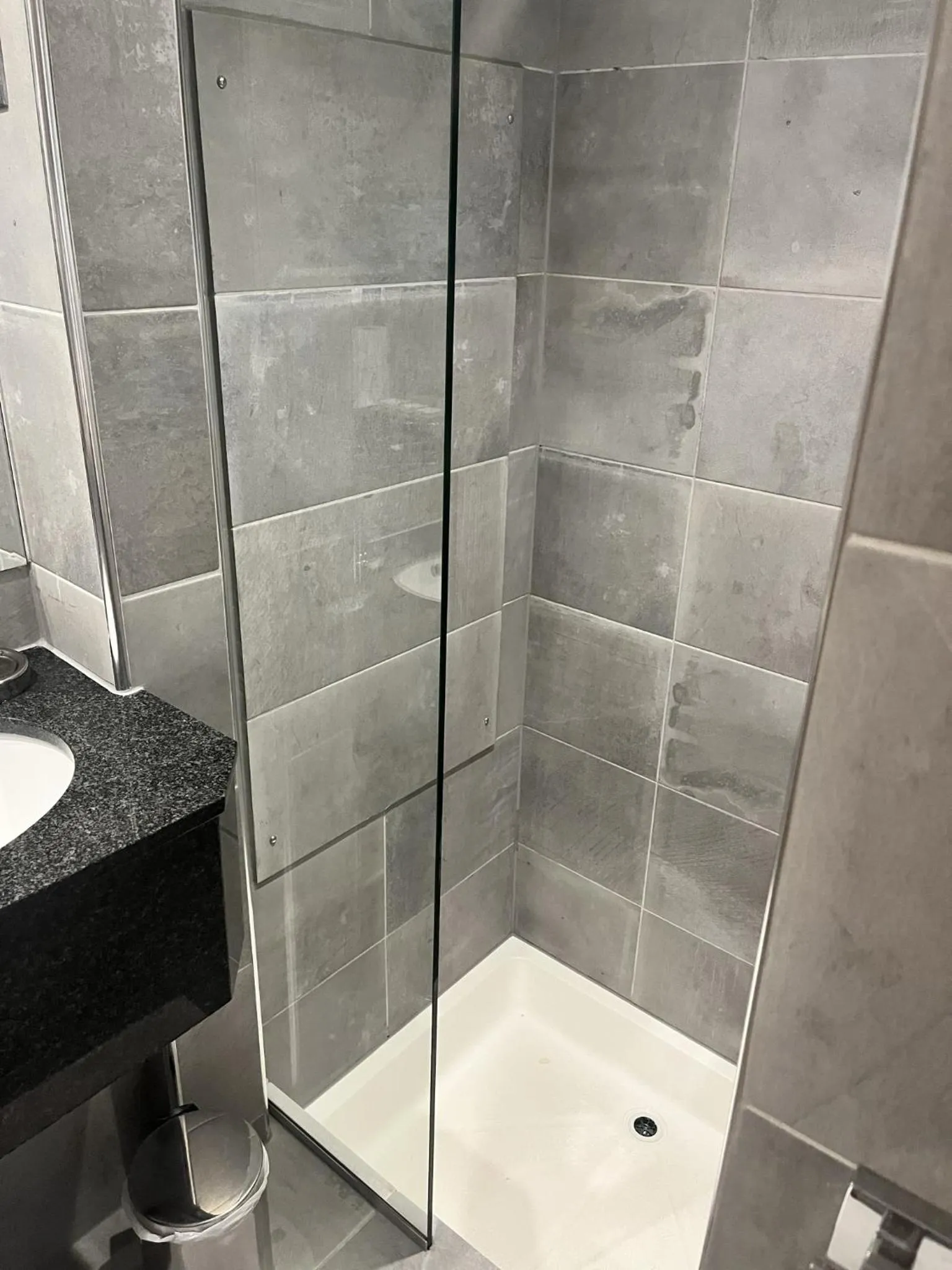 Bathroom in Staunton Hotel - B&B