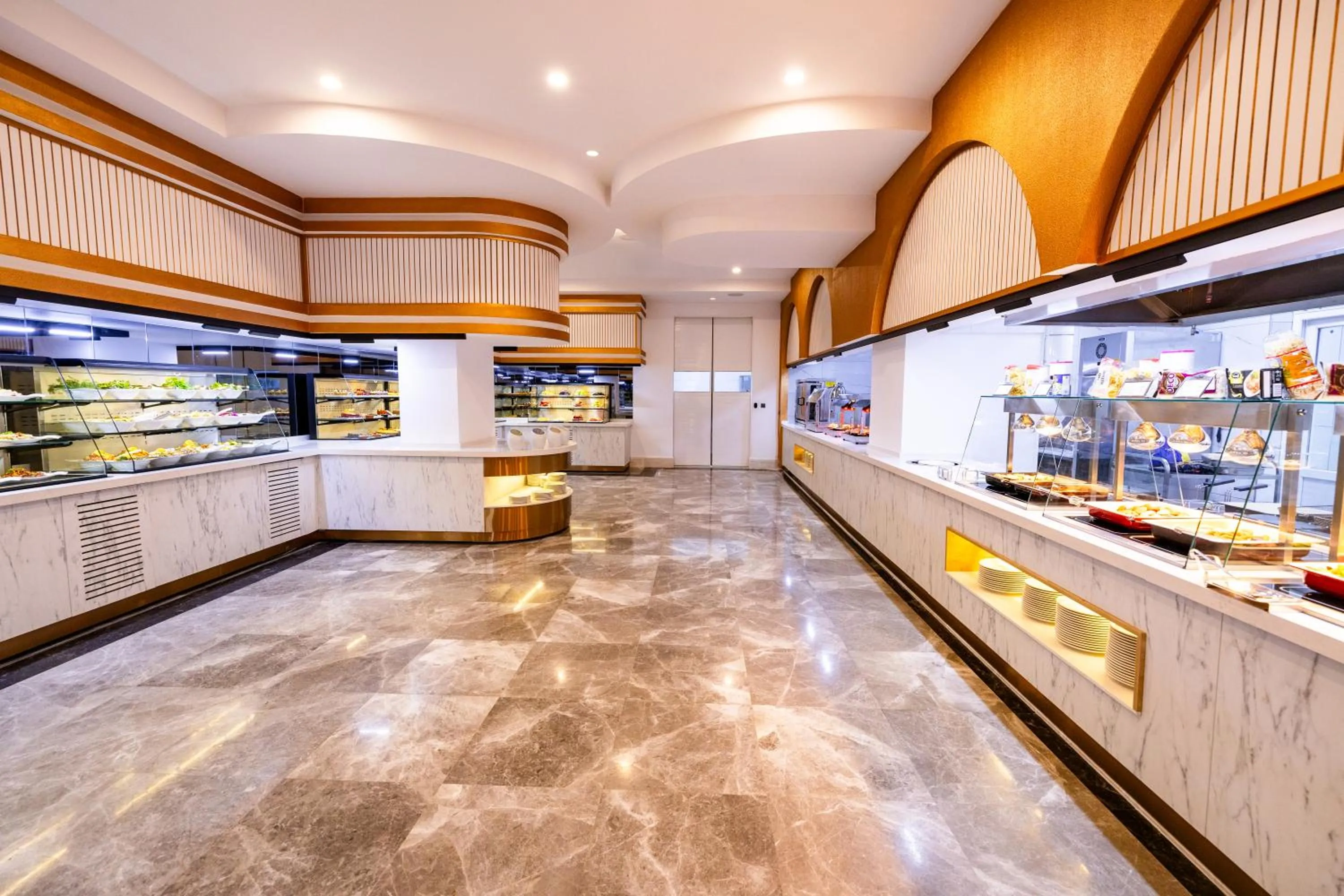 Restaurant/places to eat in Granada Luxury Red Adult Only