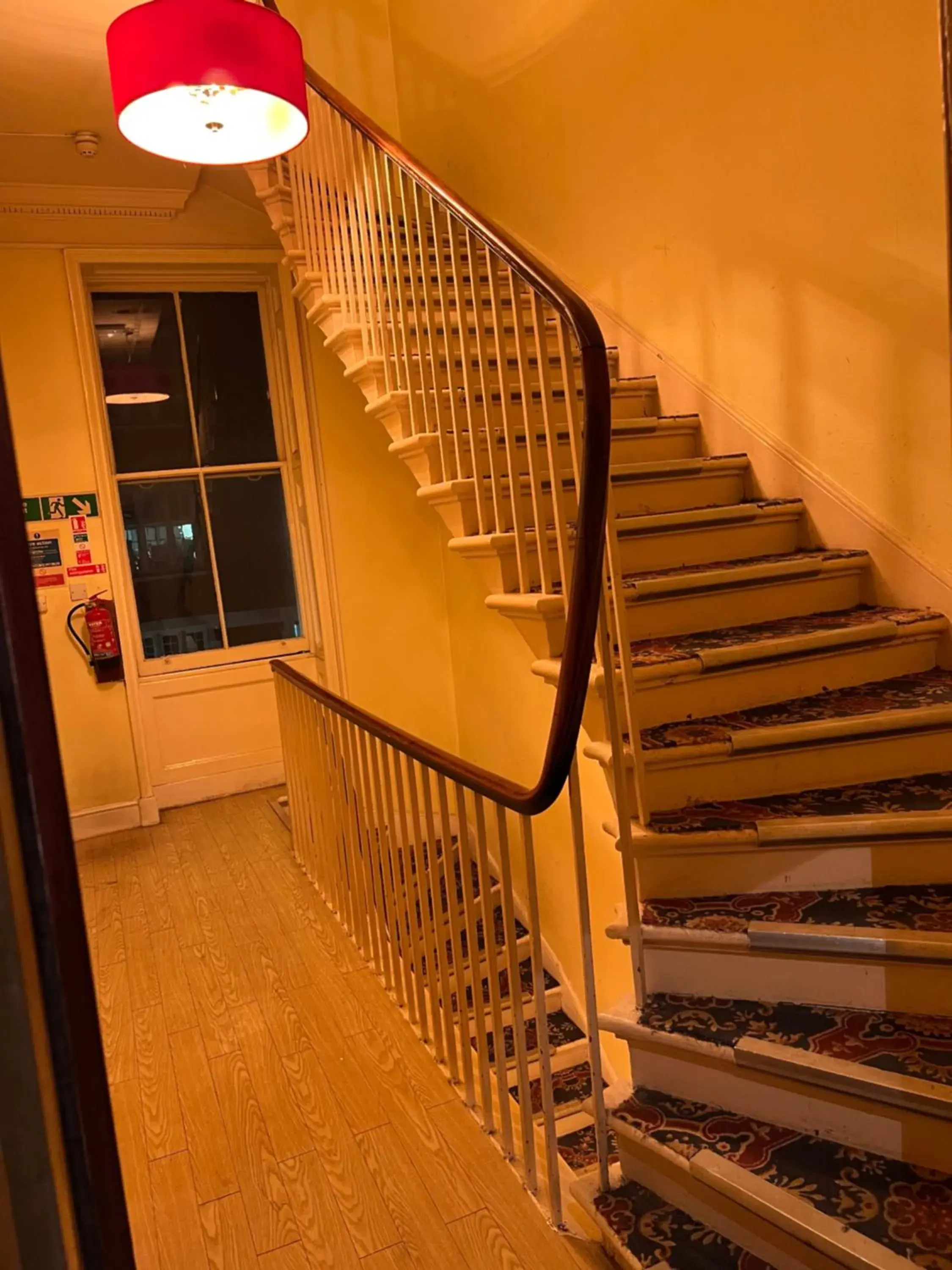 Property building in Gresham Hotel Bloomsbury Property building in Gresham Hotel Bloomsbury