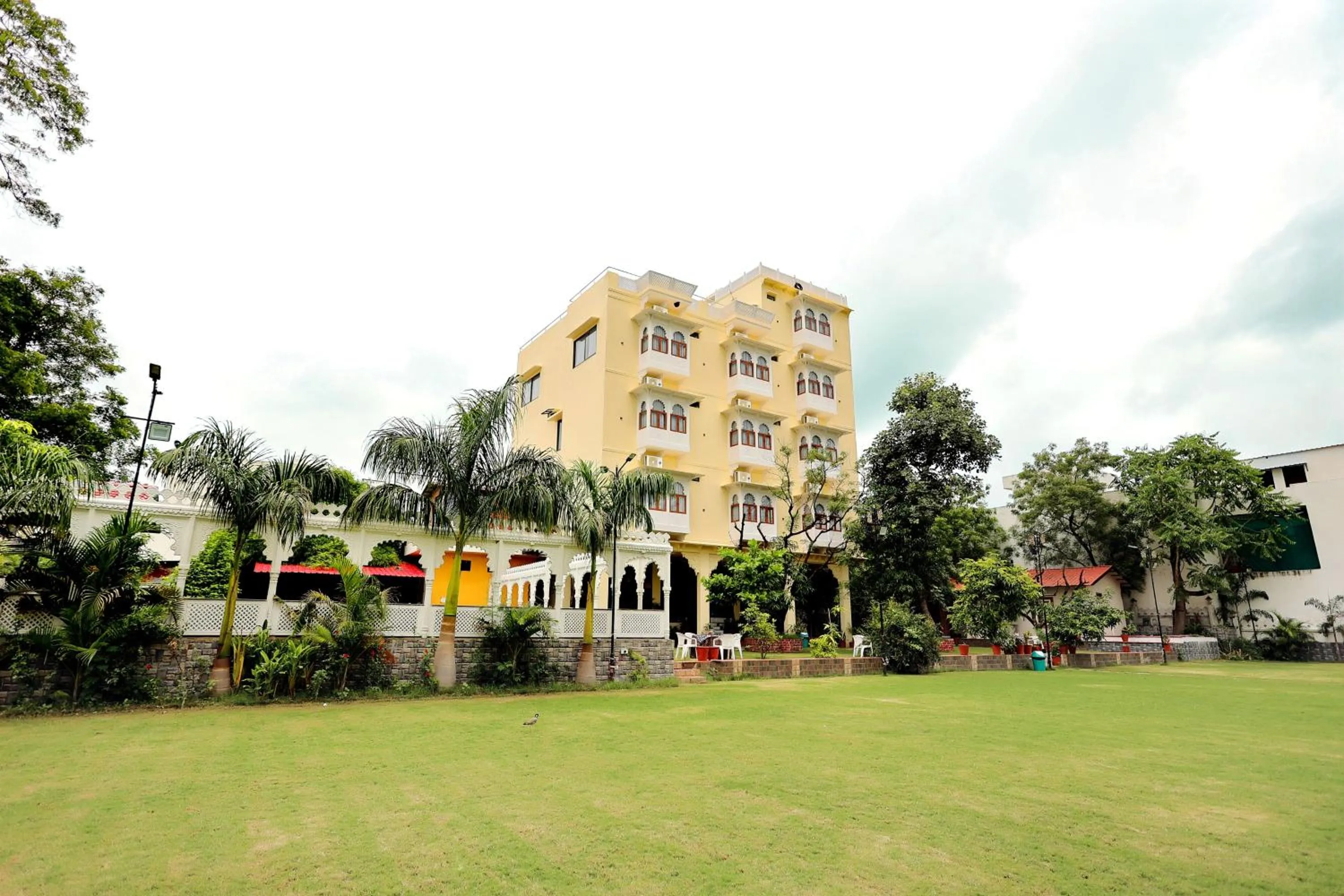 Property building in Manas Resort by Rudrakshi