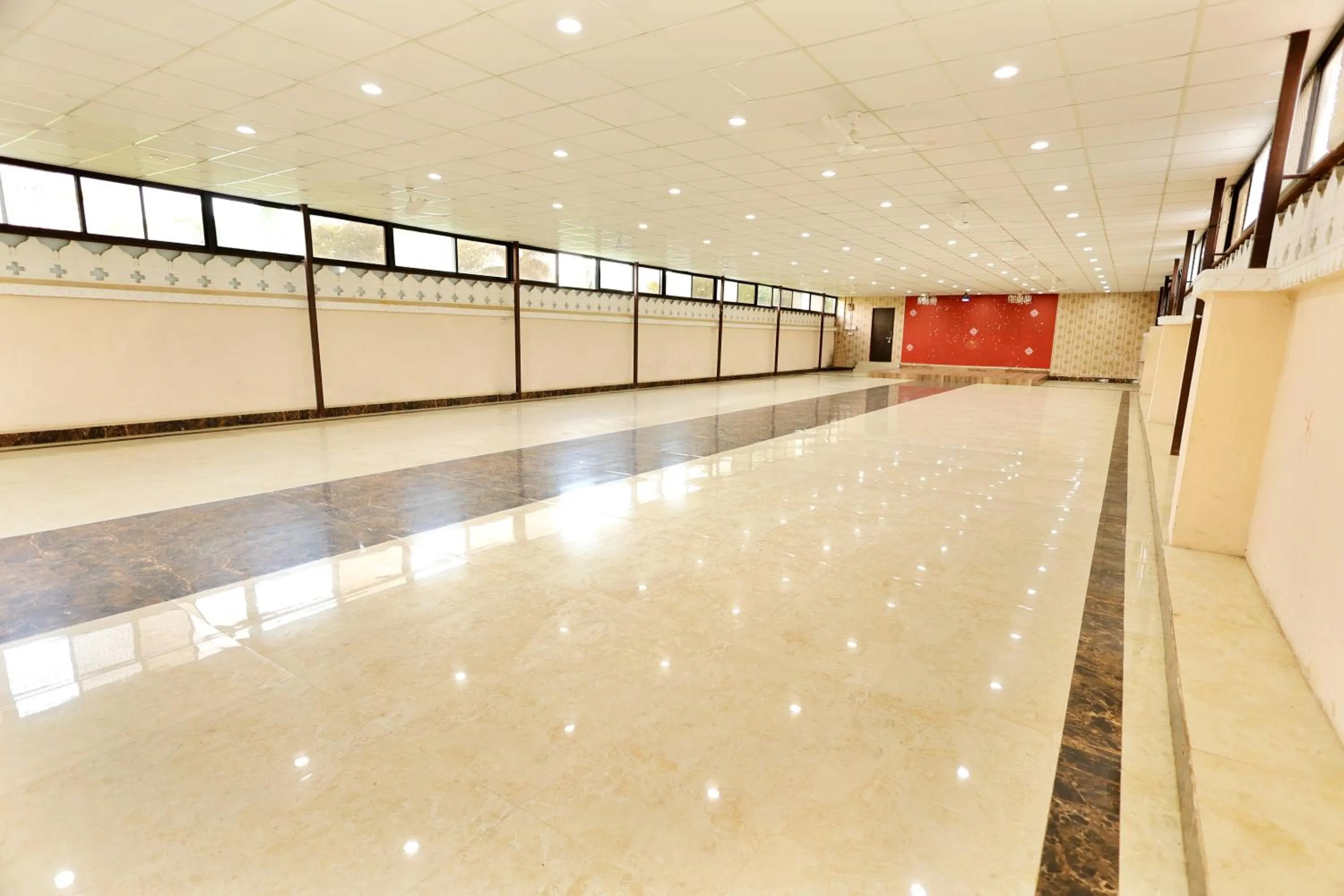 Banquet/Function facilities in Manas Resort by Rudrakshi