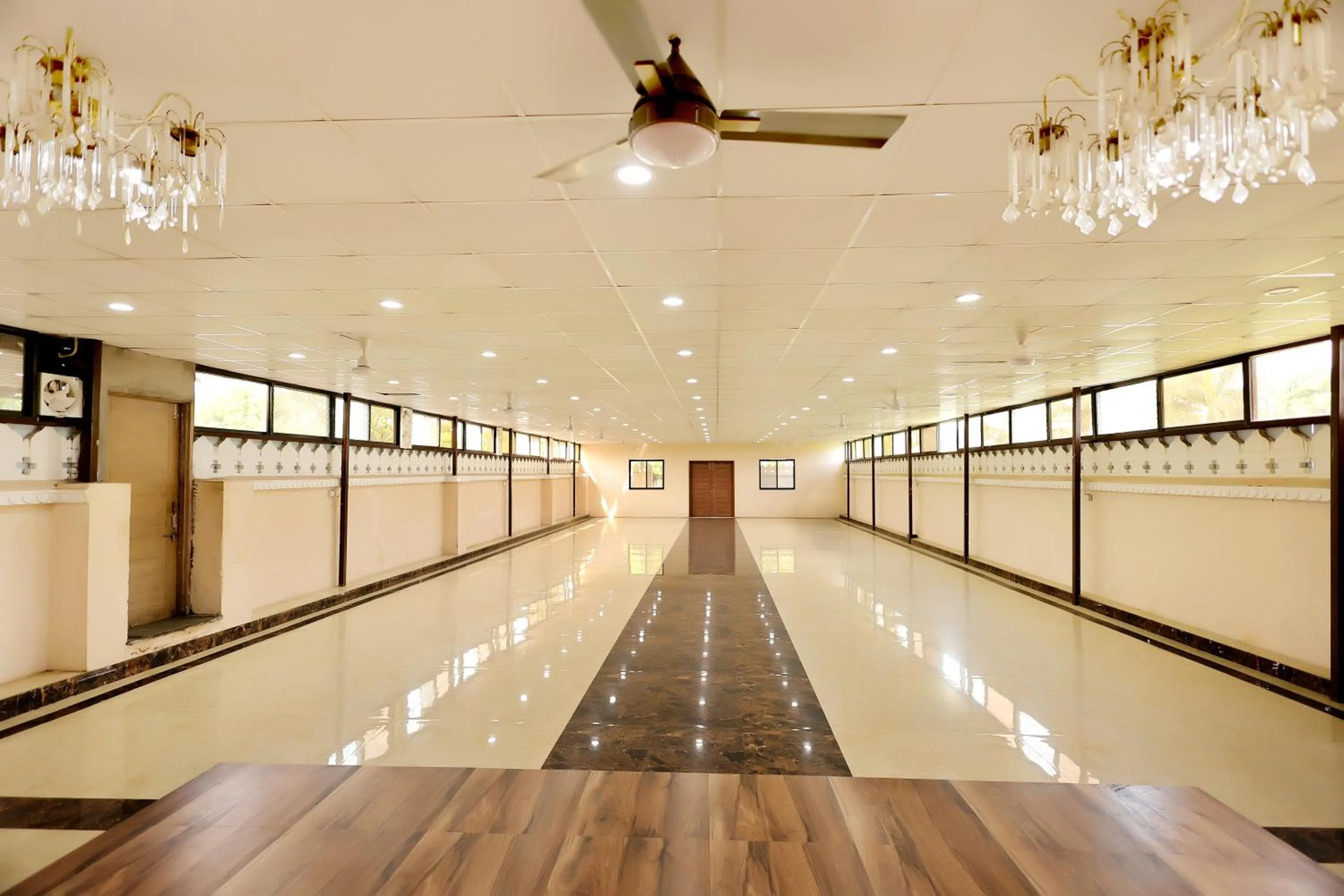 Banquet/Function facilities in Manas Resort by Rudrakshi