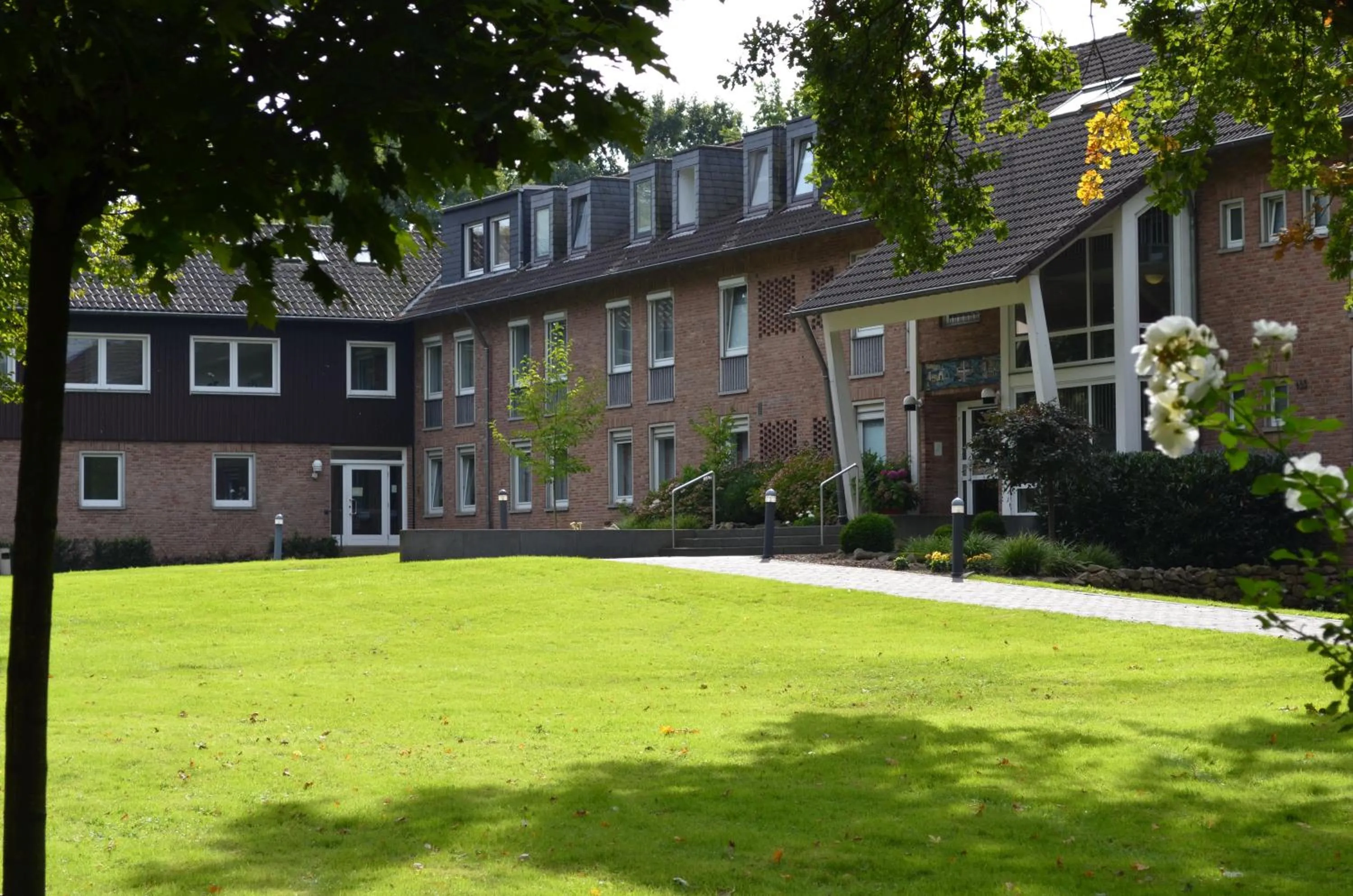 Property building in Haus Mariengrund