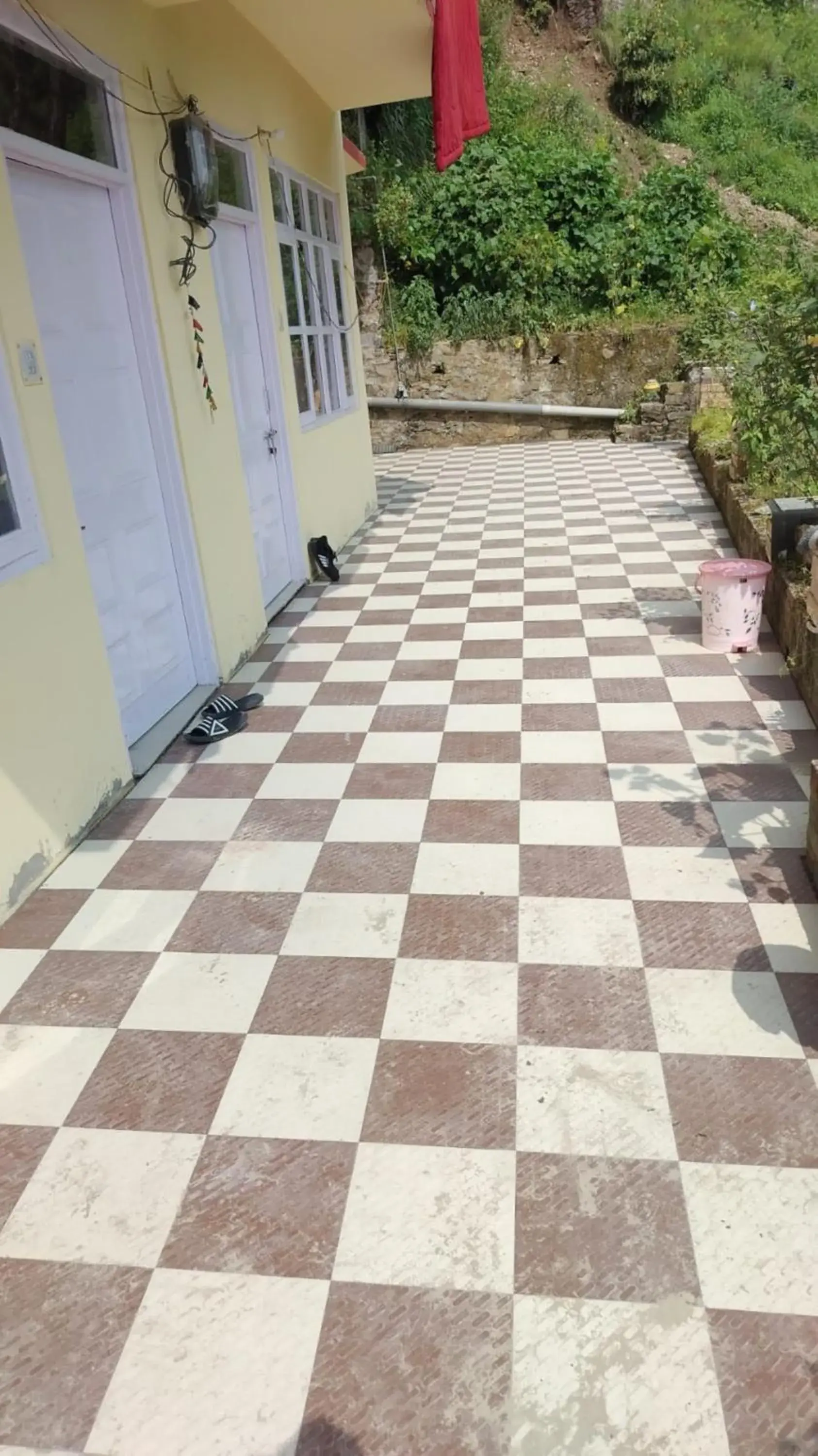 Day in Goroomgo Homestay Sukh Dham Shimla - Homestay Like Home Feeling Mountain View Day in Goroomgo Homestay Sukh Dham Shimla - Homestay Like Home Feeling Mountain View