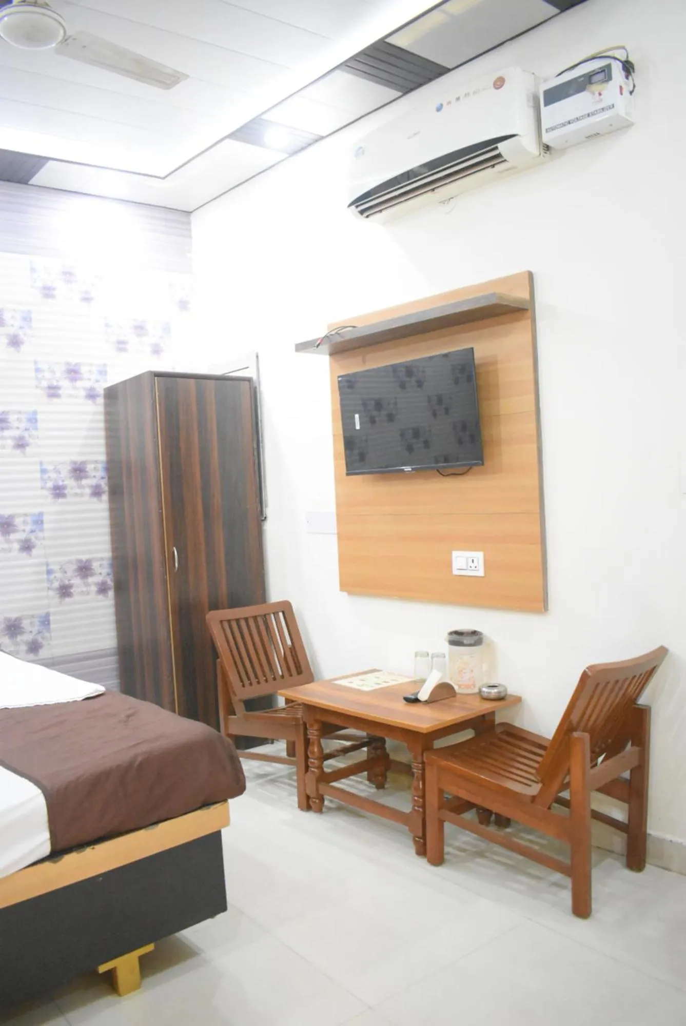 Dining area, Bed in hotel the silver