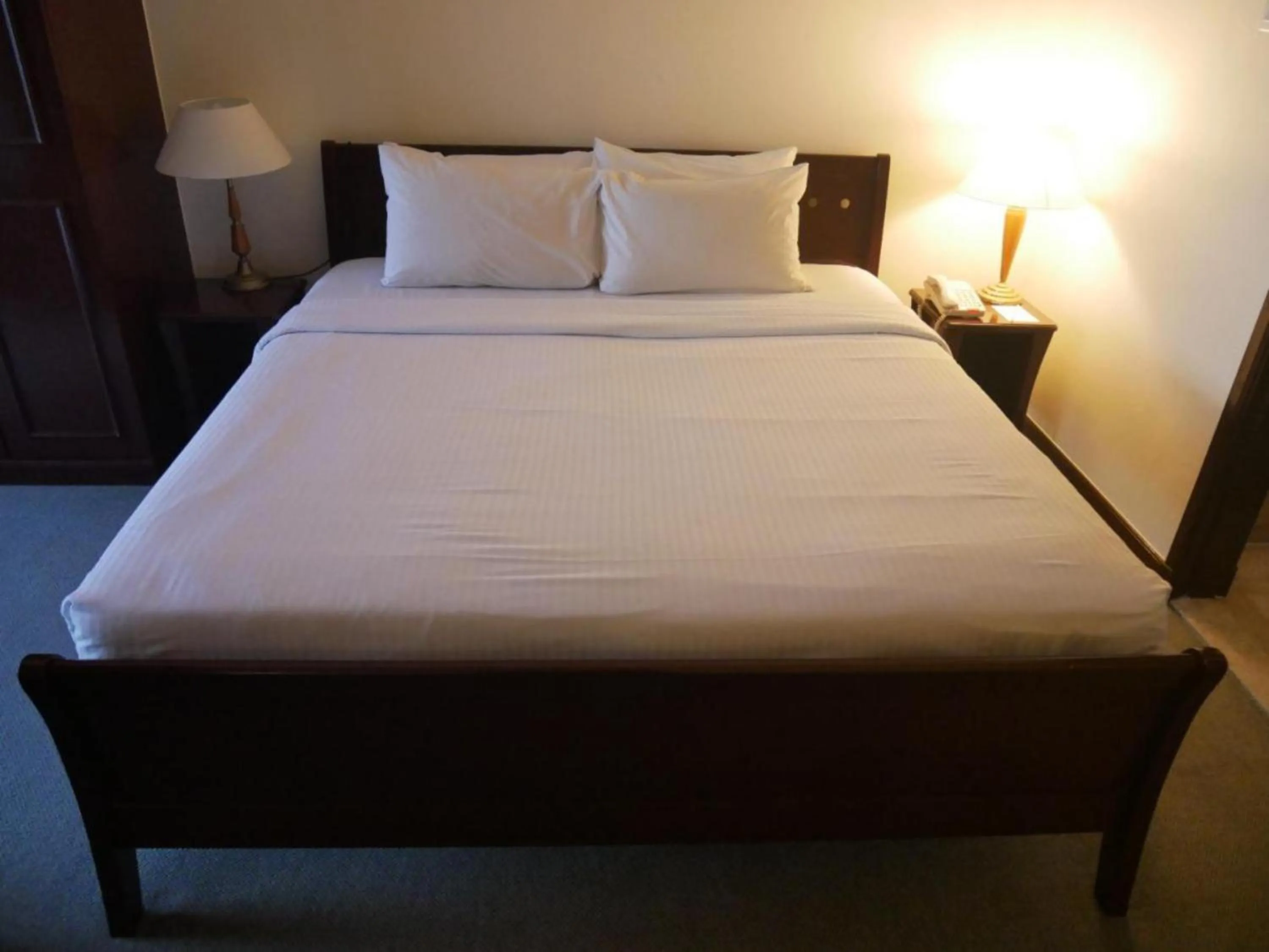 Bedroom in EMAS Service Suite Times Square