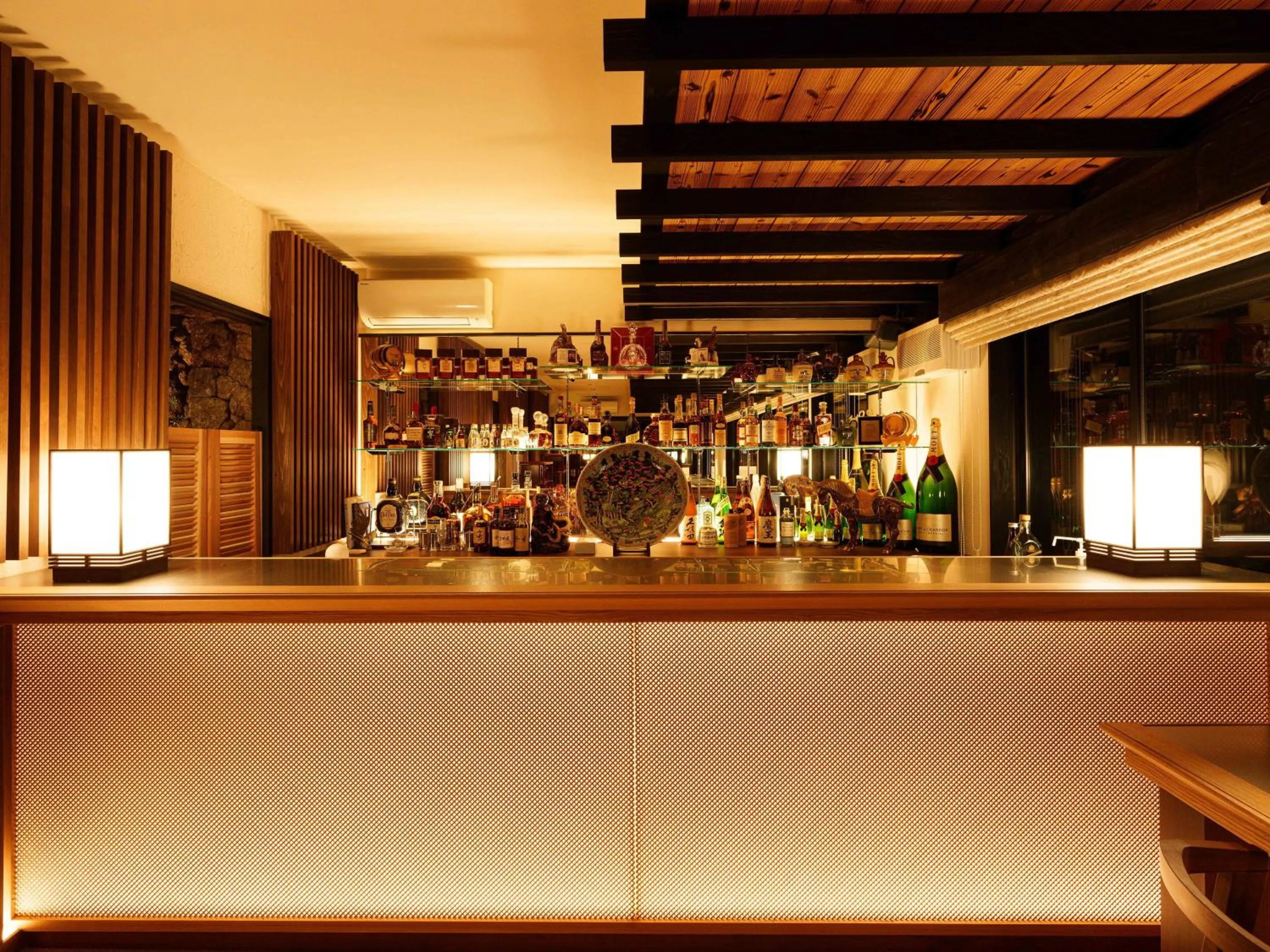 Lounge or bar in Yufuin Rakuyu