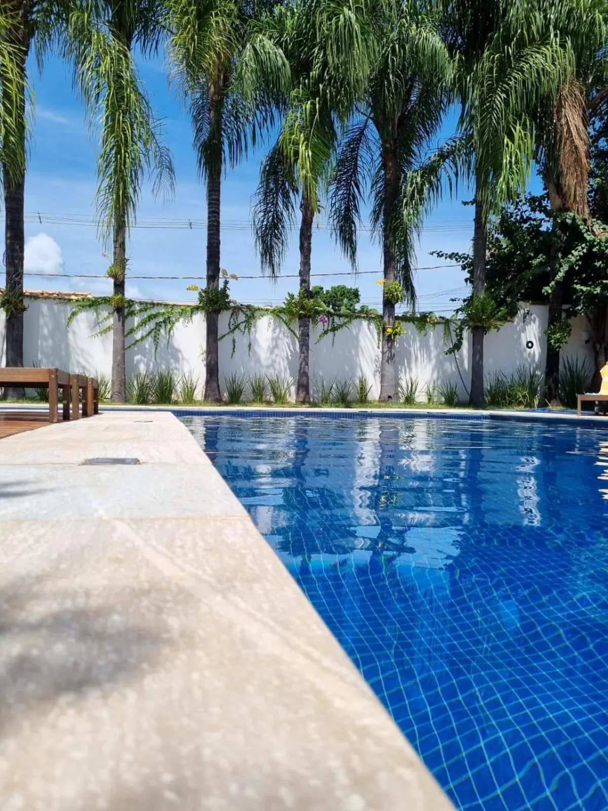 Swimming pool in Pousada Caraíba