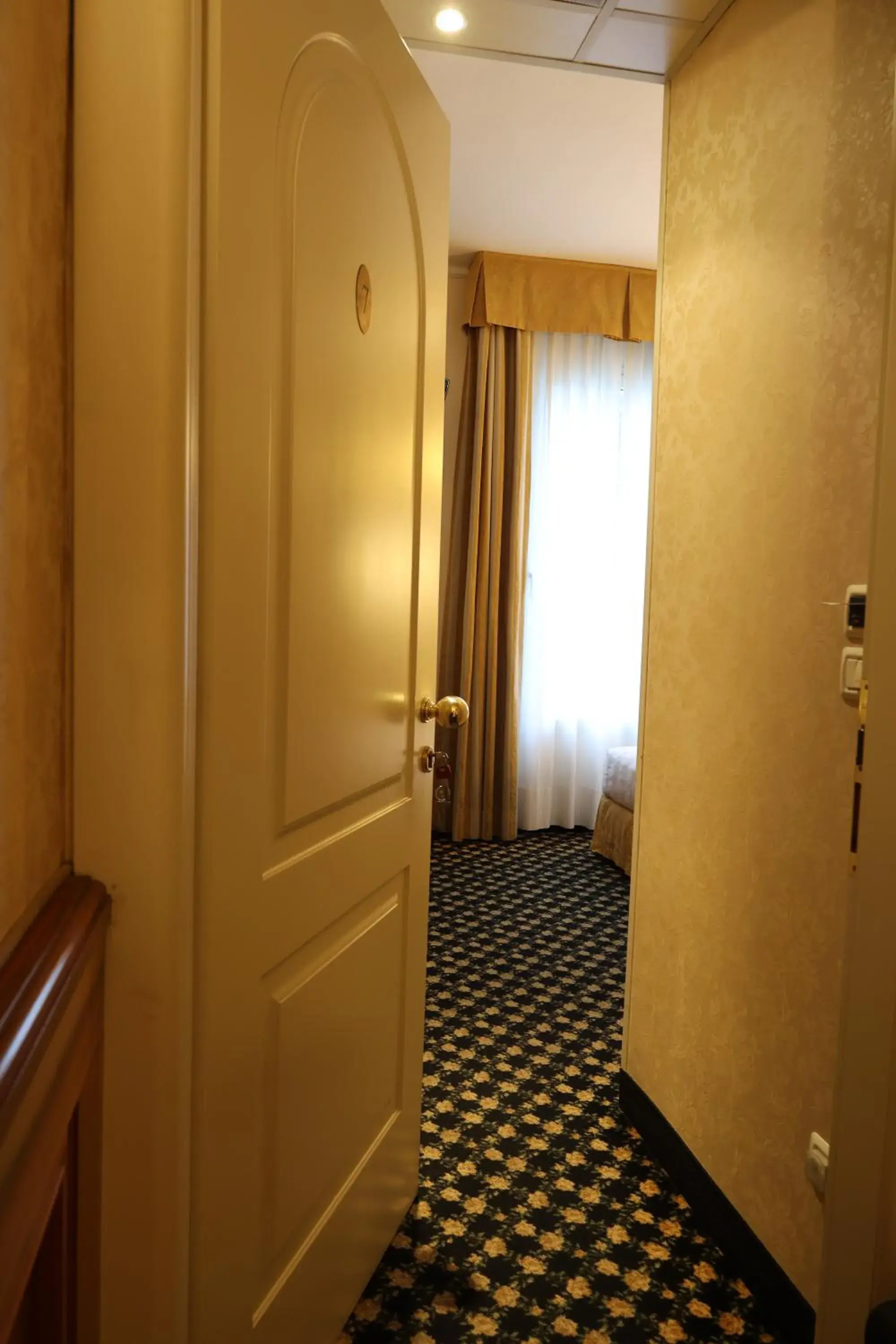 Double Room with Private Bathroom in Hotel Ristorante Ca' Nova Double Room with Private Bathroom in Hotel Ristorante Ca' Nova