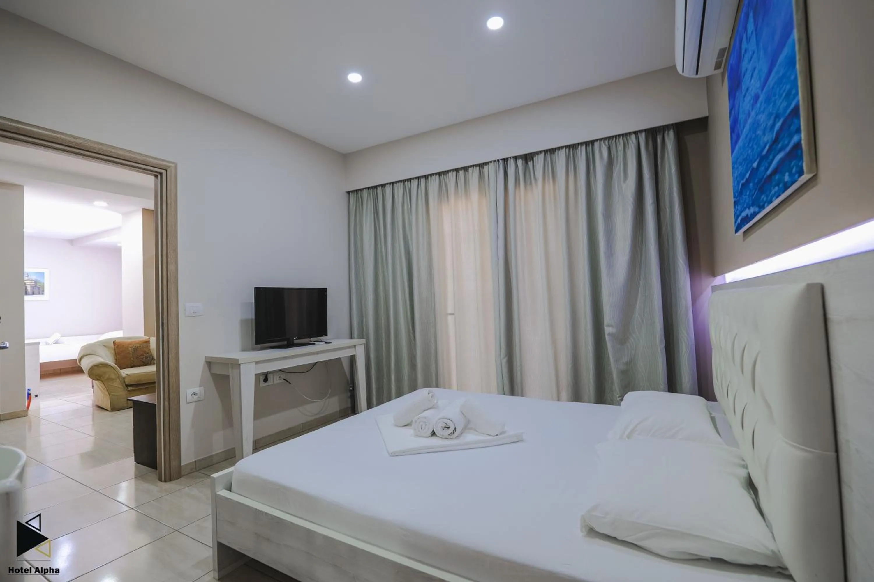 View (from property/room), Bed in Hotel Alpha