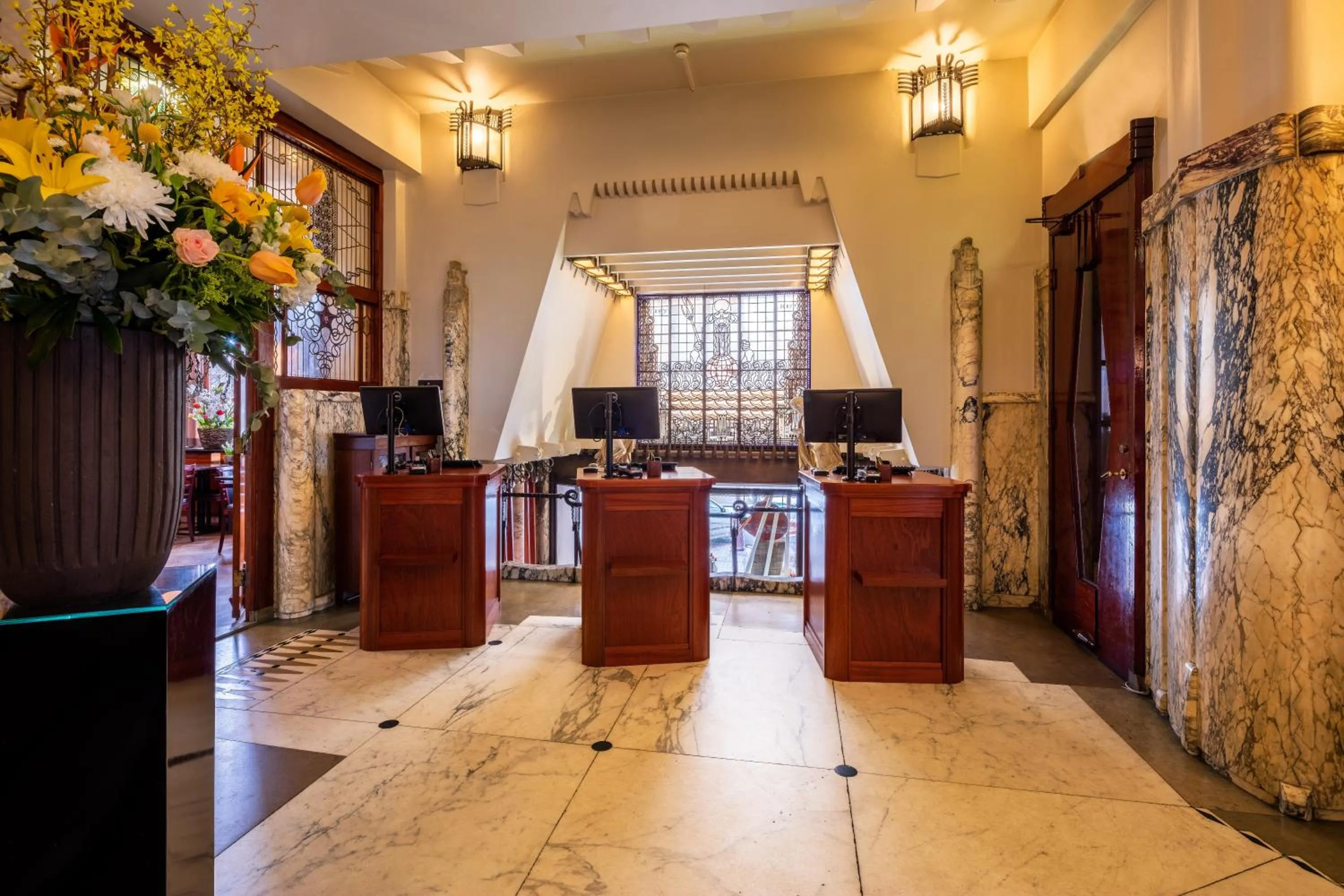 Lobby or reception in Grand Hotel Amrâth Amsterdam