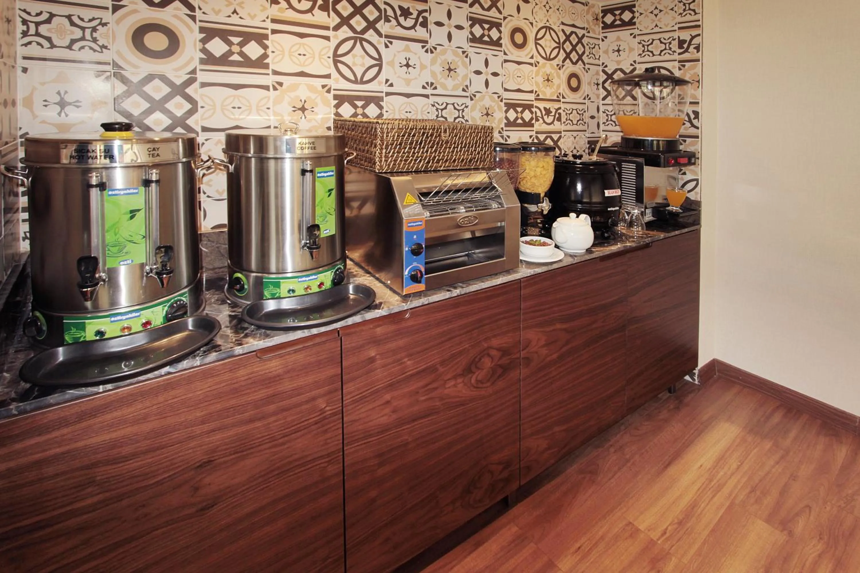 Food and drinks in Pisa Hotel